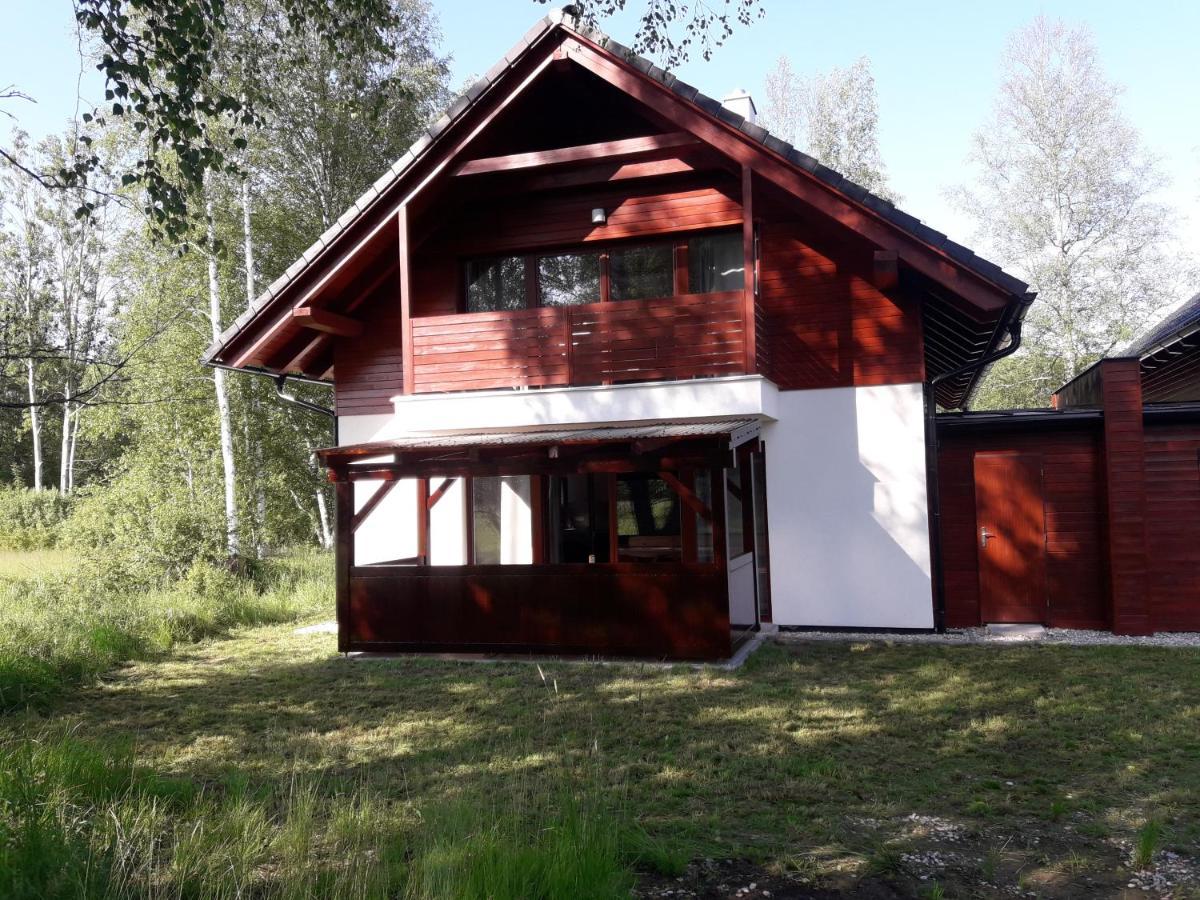 Resort Nová Pec Екстериор снимка